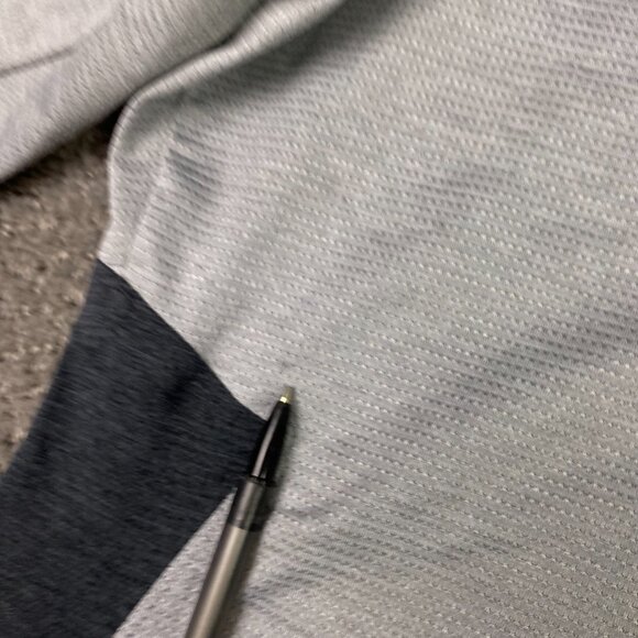 Lululemon Fast Free Shirt Men's XL Gray Black Reflective Long Sleeve Running Gym - Picture 6 of 14